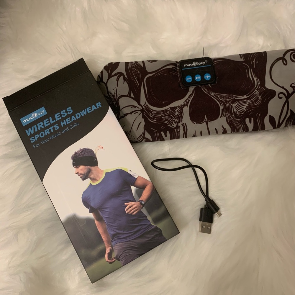 SOLD ON MERCARI • Musicozy wireless headband